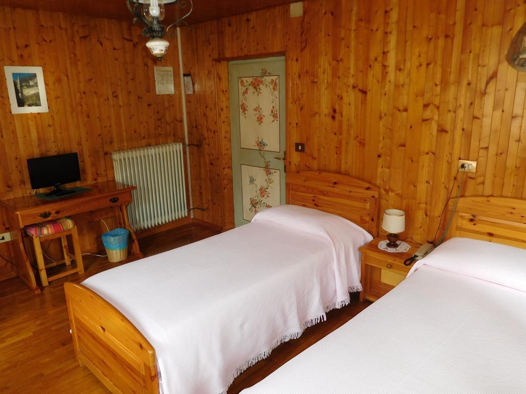Antico Albergo Sant'Antonio Fonzaso Екстериор снимка